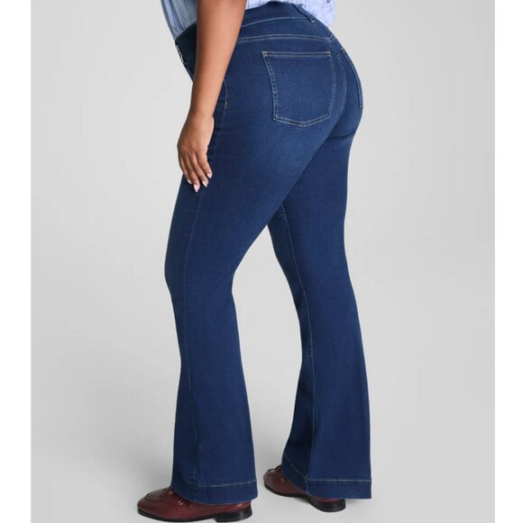 Spanx Flare Jeans High Rise Pull On Cotton Blend Size 14 Midnight Shade - Picture 2 of 16